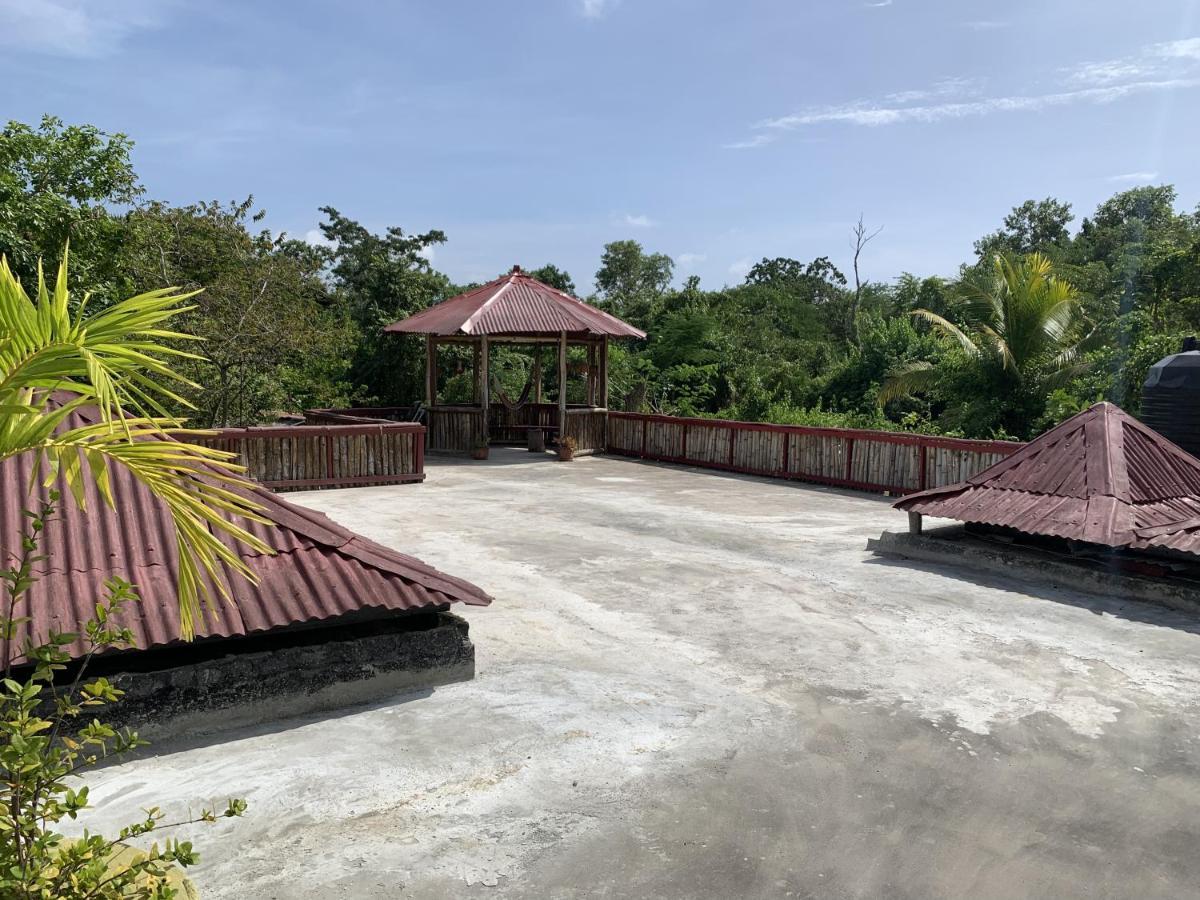 Can Jam Retreat Negril Bagian luar foto