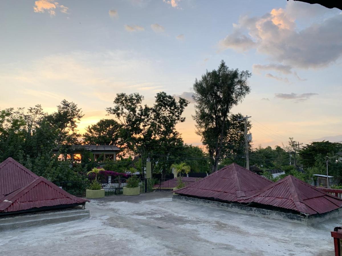 Can Jam Retreat Negril Bagian luar foto