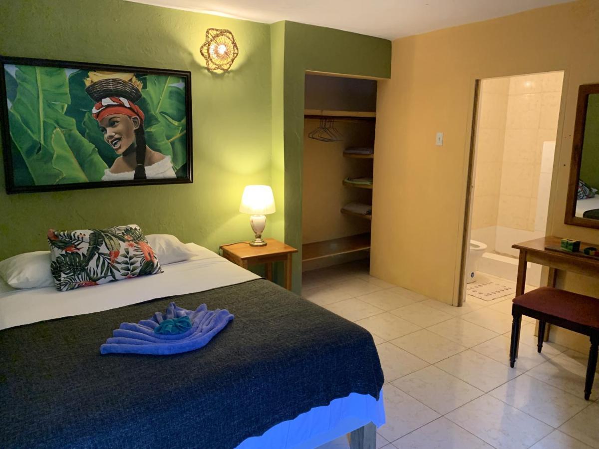 Can Jam Retreat Negril Bagian luar foto