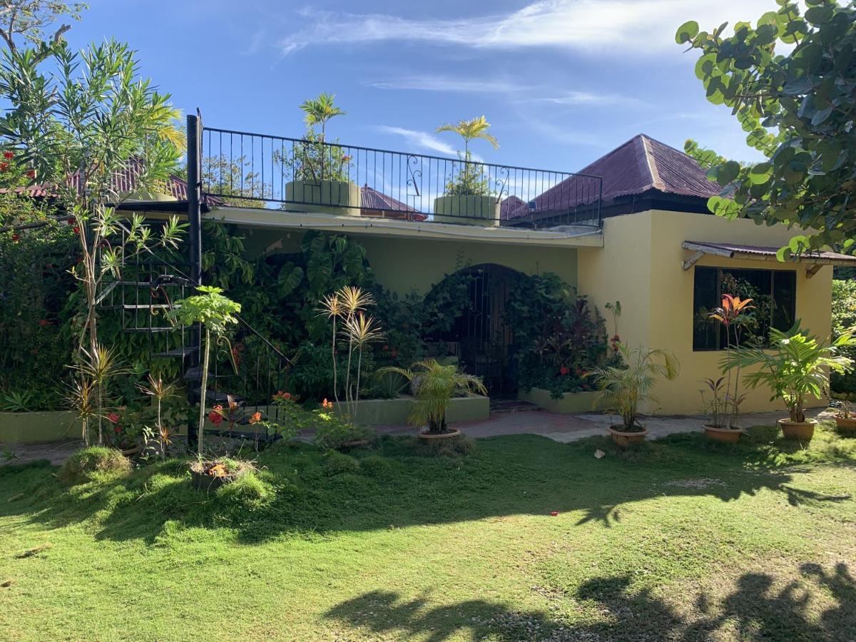 Can Jam Retreat Negril Bagian luar foto
